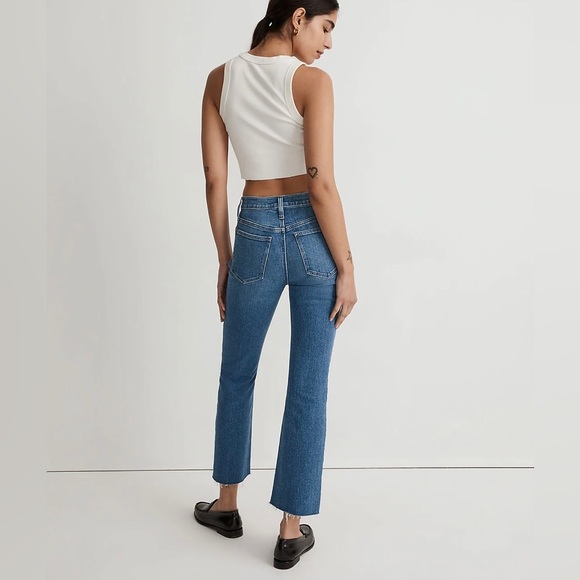 Madewell Midrise Kick out Crop Jean - Picture 2 of 9